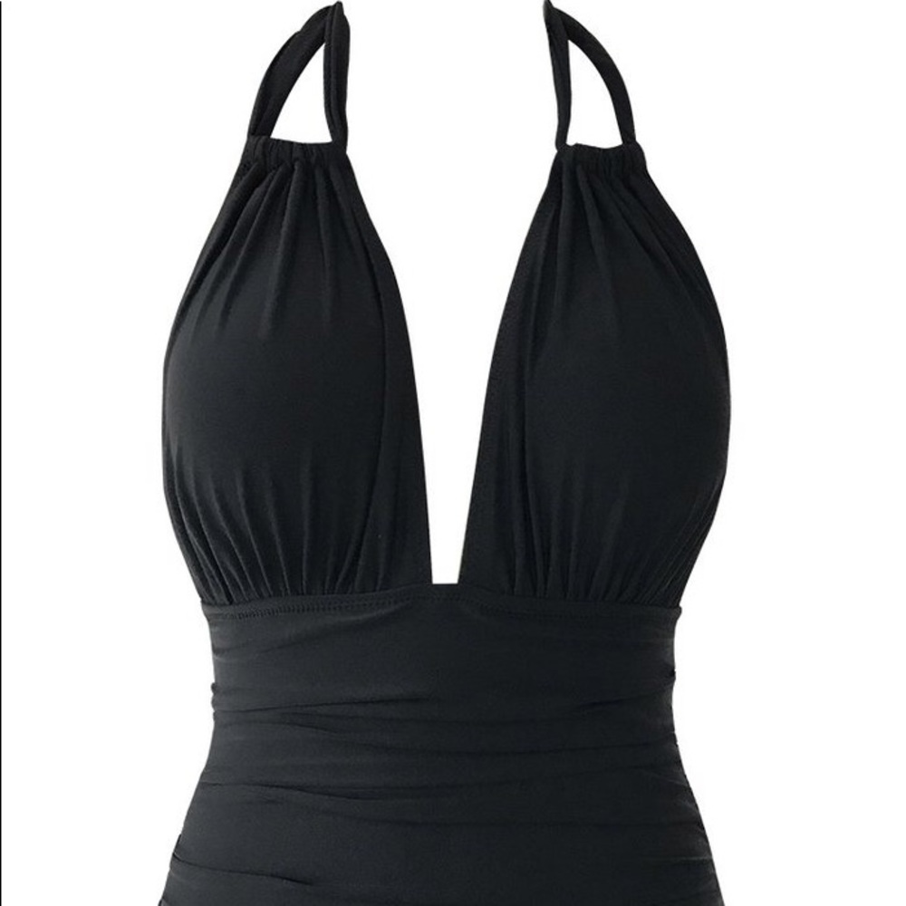 Cupshe one piece halter bathing suit